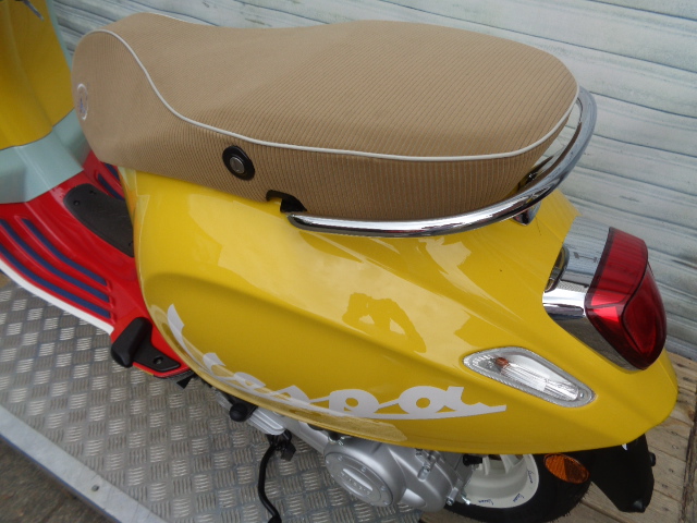 Der Rollerhof Vespa Automatik Vespa Primavera 50 Ccm Iget Harlekin